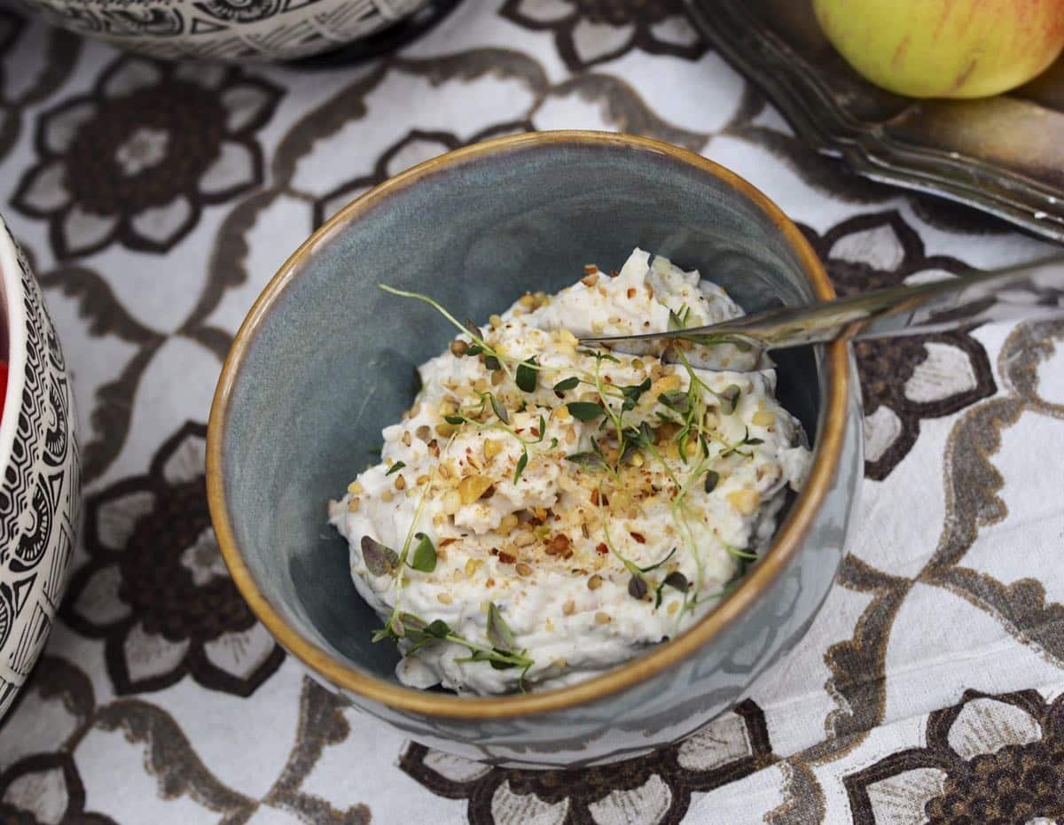 kauratuorejuusto dukkah